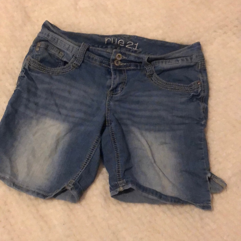Rue21 Curvy Jean Shorts